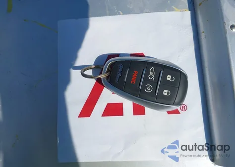 2021 Alfa Romeo Giulia Ti Sport Awd z USA, uszkodzony, nr VIN ZARFANBN5M7643010